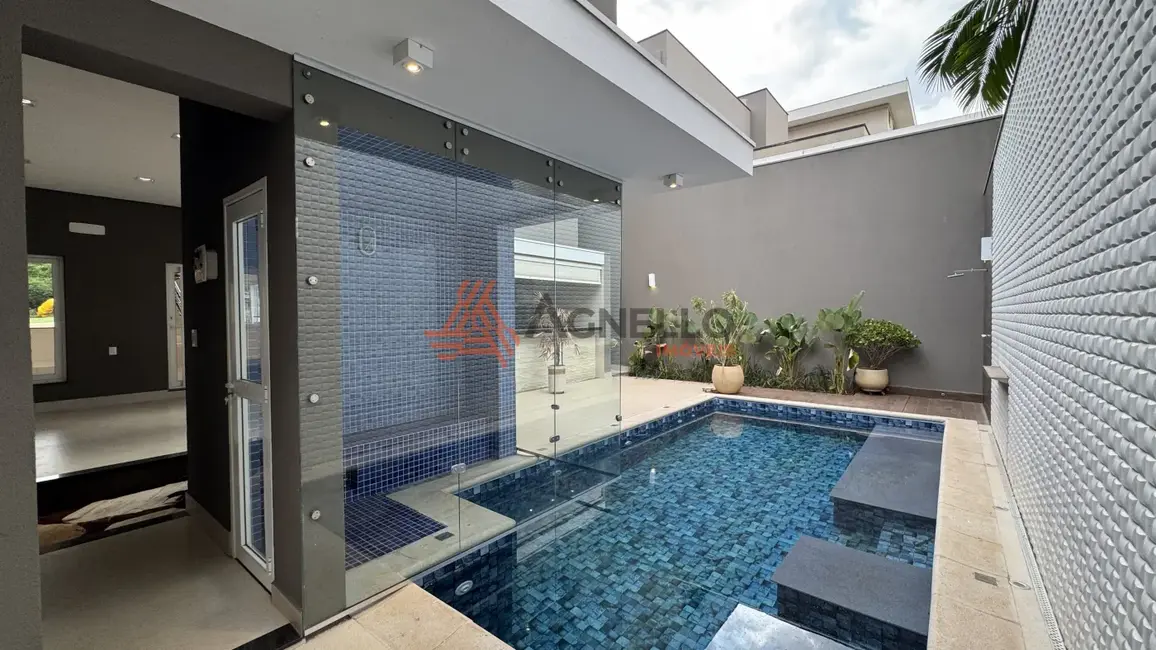 Foto 4 de Casa de Condomínio com 3 quartos à venda, 324m2 em Villa São Vicente, Franca - SP