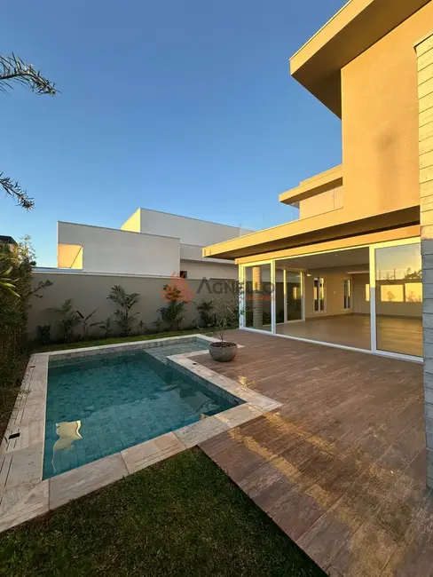 Casa de Condomínio com 4 quartos à venda, 270m2 em Franca - SP - imagem 1 Foto 1 de Casa de Condomínio com 4 quartos à venda, 270m2 em Franca - SP