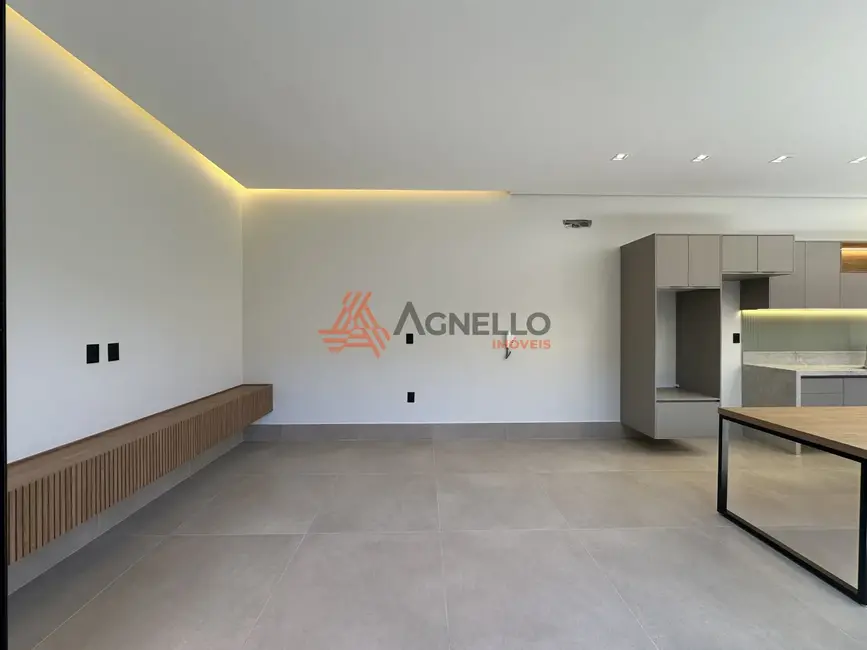 Foto 7 de Casa com 3 quartos à venda, 140m2 em Vila Industrial, Franca - SP