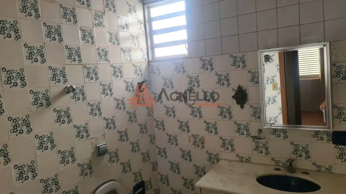 Casa com 4 quartos à venda, 220m2 em Vila Flores, Franca - SP - imagem 7 Foto 7 de Casa com 4 quartos à venda, 220m2 em Vila Flores, Franca - SP