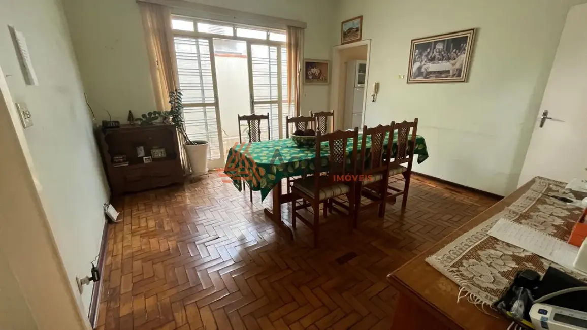 Foto 4 de Casa com 3 quartos à venda, 235m2 em Centro, Franca - SP