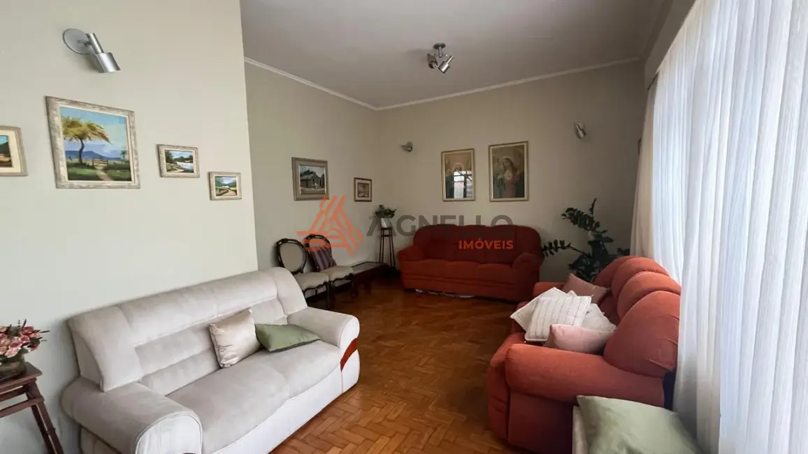 Foto 3 de Casa com 3 quartos à venda, 235m2 em Centro, Franca - SP