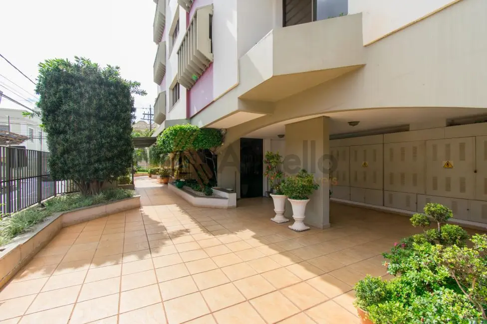 Foto 2 de Cobertura com 3 quartos à venda, 197m2 em Centro, Franca - SP