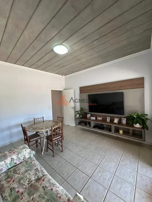 Foto 2 de Casa com 3 quartos à venda, 268m2 em Chácara Santo Antônio, Franca - SP