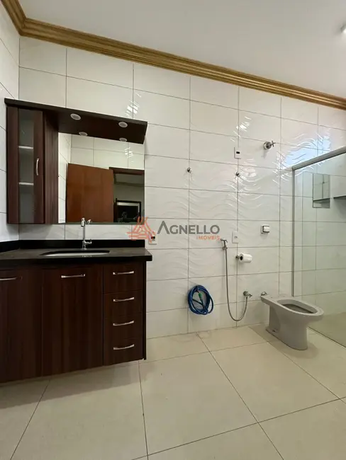 Foto 7 de Casa com 3 quartos à venda, 199m2 em Prolongamento Jardim Lima, Franca - SP