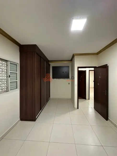 Foto 5 de Casa com 3 quartos à venda, 199m2 em Prolongamento Jardim Lima, Franca - SP