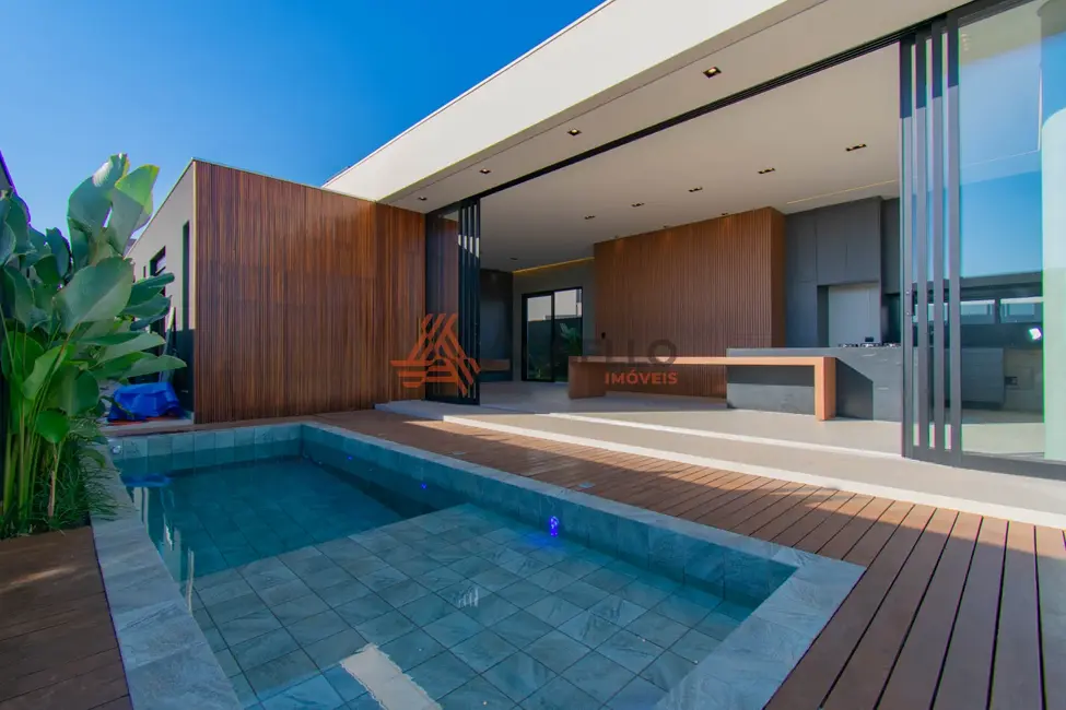 Casa de Condomínio com 4 quartos à venda, 258m2 em Franca - SP - imagem 4 Foto 4 de Casa de Condomínio com 4 quartos à venda, 258m2 em Franca - SP