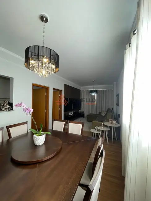 Apartamento com 3 quartos à venda, 95m2 em Vila Totoli, Franca - SP - imagem 4 Foto 4 de Apartamento com 3 quartos à venda, 95m2 em Vila Totoli, Franca - SP