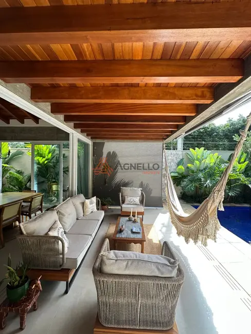 Foto 2 de Casa de Condomínio com 4 quartos à venda, 311m2 em Villa São Vicente, Franca - SP