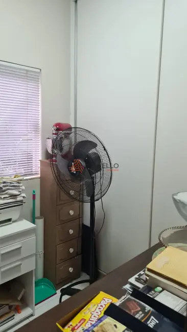 Foto 4 de Casa com 3 quartos à venda, 185m2 em Esplanada Primo Meneghetti, Franca - SP