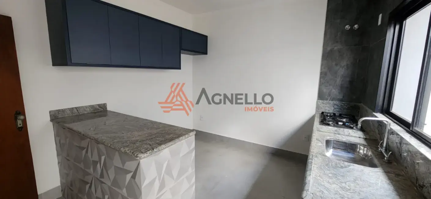 Foto 4 de Casa com 4 quartos à venda, 264m2 em Jardim Líbano, Franca - SP