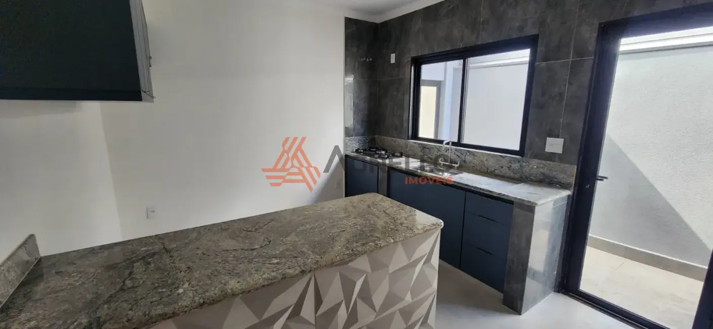 Foto 3 de Casa com 4 quartos à venda, 264m2 em Jardim Líbano, Franca - SP