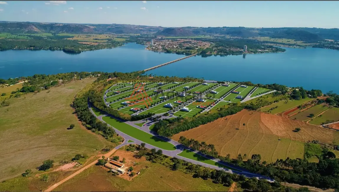 Terreno / Lote à venda, 360m2 em Rifaina - SP - imagem 3 Foto 3 de Terreno / Lote à venda, 360m2 em Rifaina - SP