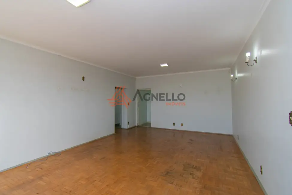 Foto 1 de Apartamento com 3 quartos à venda, 156m2 em Centro, Franca - SP
