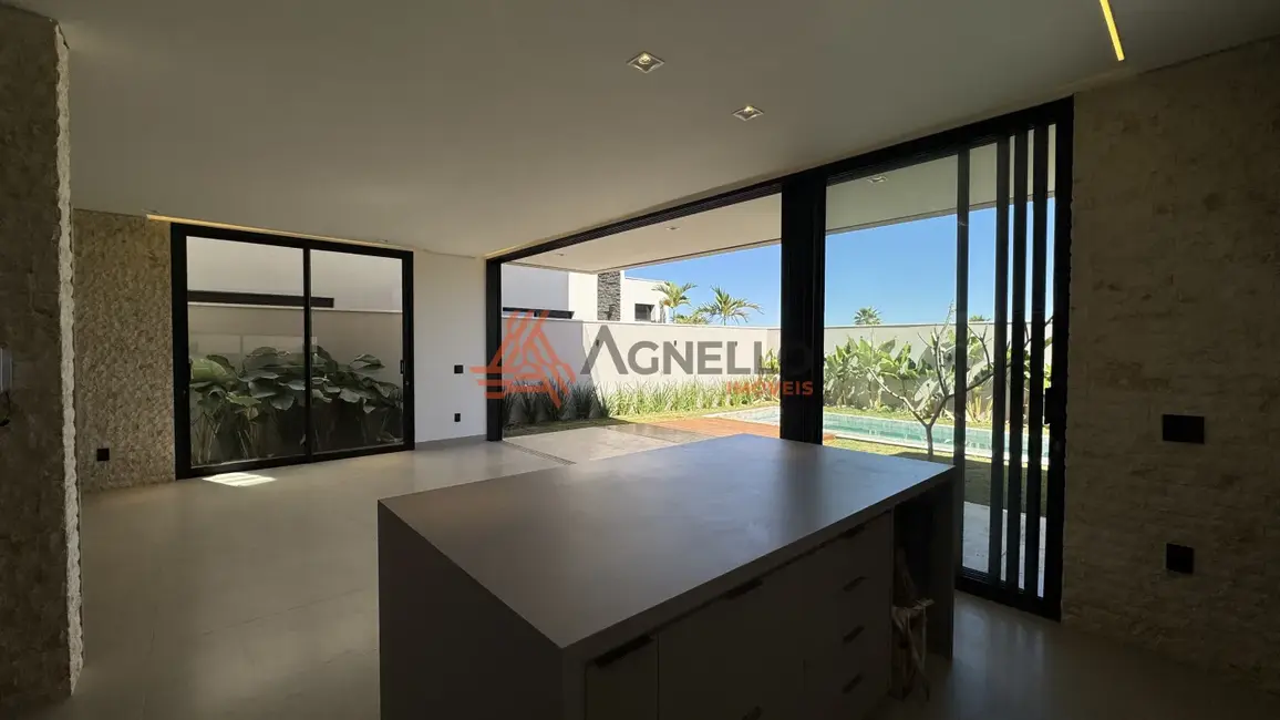 Foto 8 de Casa de Condomínio com 3 quartos à venda, 292m2 em Franca - SP