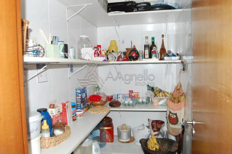 Foto 6 de Casa com 3 quartos à venda, 200m2 em Esplanada Primo Meneghetti, Franca - SP