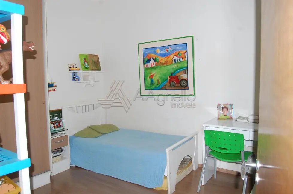 Foto 9 de Casa com 3 quartos à venda, 200m2 em Esplanada Primo Meneghetti, Franca - SP