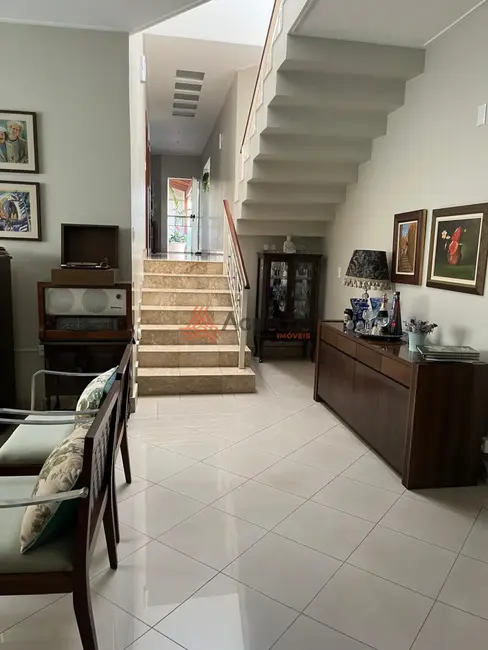 Foto 5 de Casa com 4 quartos à venda, 377m2 em Residencial Paraíso, Franca - SP