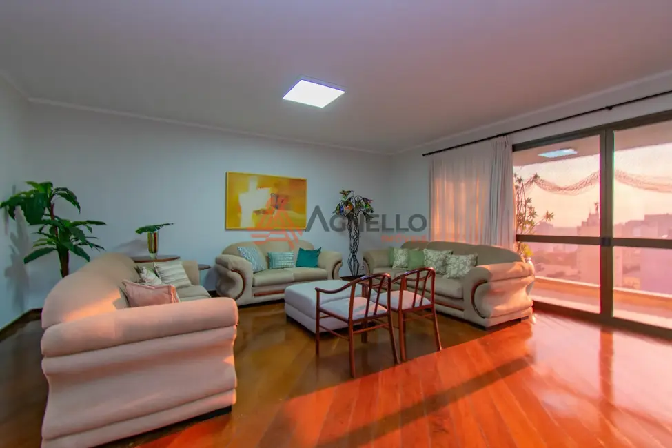 Foto 5 de Cobertura com 4 quartos à venda, 518m2 em Centro, Franca - SP