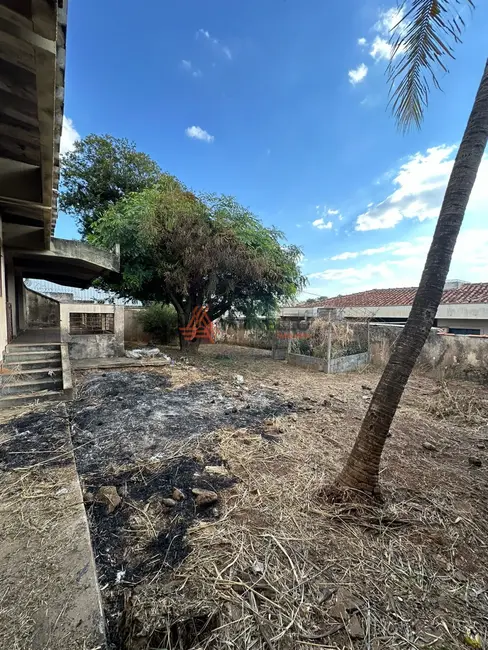 Foto 7 de Casa com 4 quartos à venda, 231m2 em Prolongamento Vila Duque de Caxias, Franca - SP