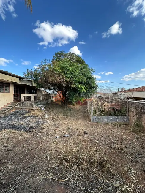 Foto 8 de Casa com 4 quartos à venda, 231m2 em Prolongamento Vila Duque de Caxias, Franca - SP
