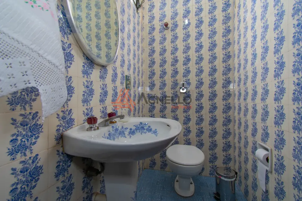 Casa com 4 quartos à venda, 346m2 em Centro, Franca - SP - imagem 4 Foto 4 de Casa com 4 quartos à venda, 346m2 em Centro, Franca - SP