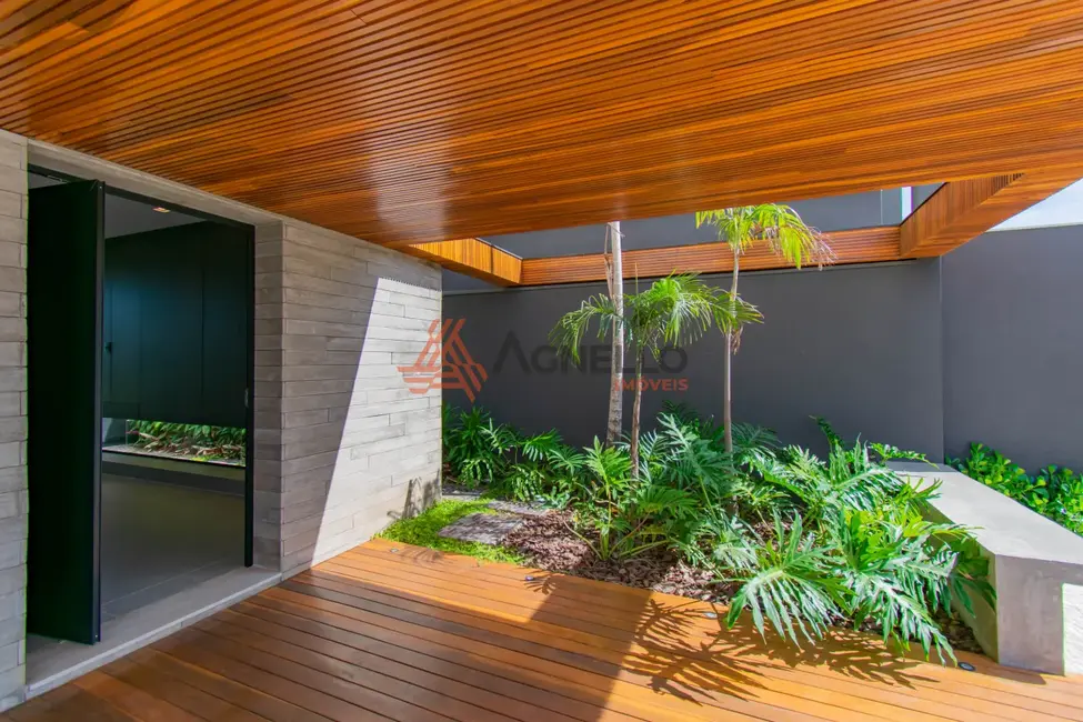 Casa de Condomínio com 3 quartos à venda, 215m2 em Veredas de Franca, Franca - SP - imagem 4 Foto 4 de Casa de Condomínio com 3 quartos à venda, 215m2 em Veredas de Franca, Franca - SP