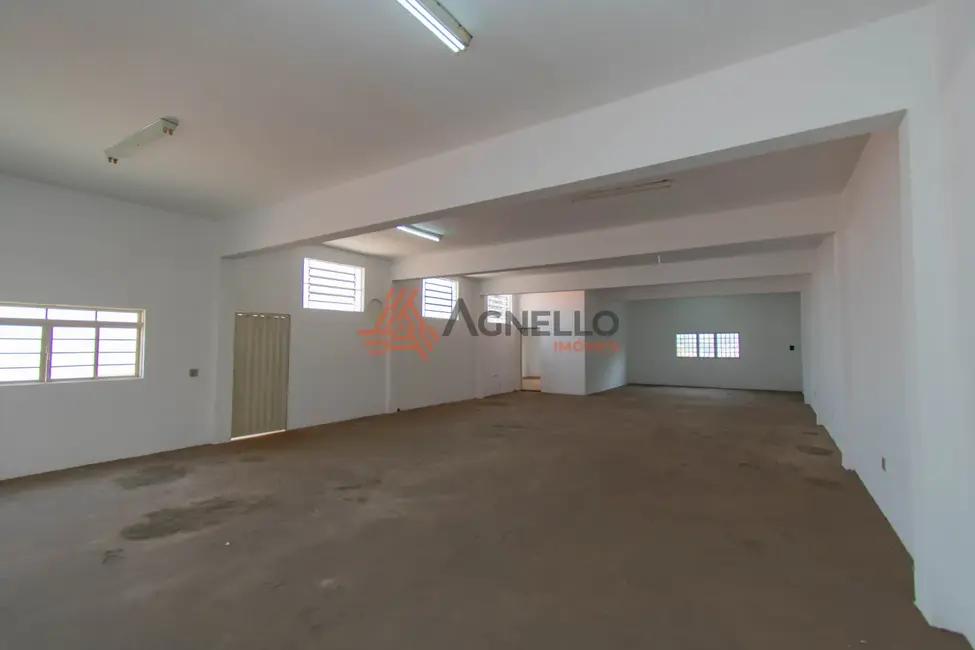 Foto 4 de Armazém / Galpão à venda, 463m2 em Jardim Doutor Antônio Petráglia, Franca - SP