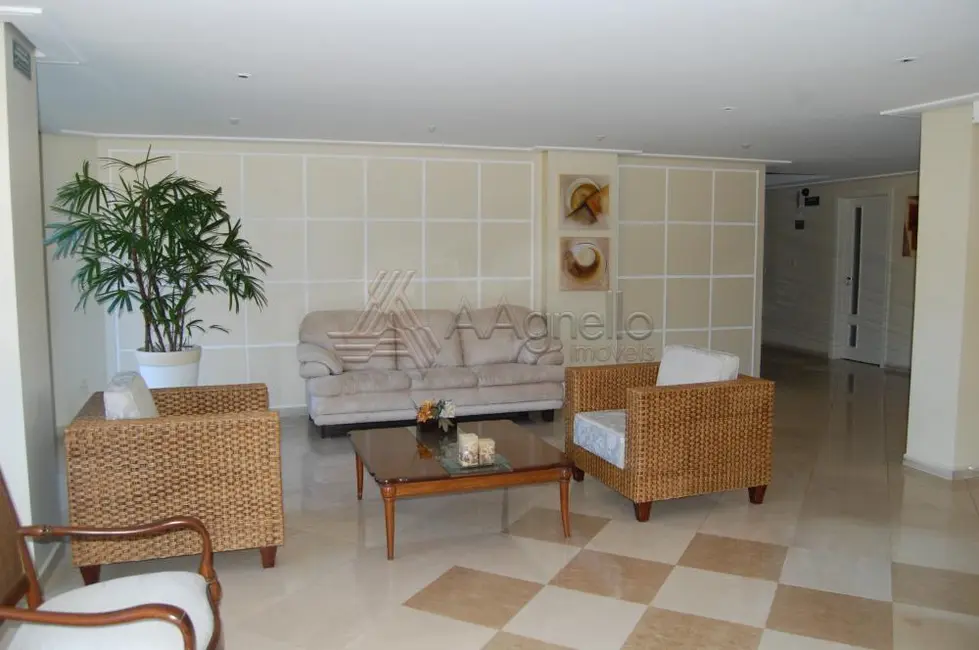 Foto 3 de Apartamento com 3 quartos à venda, 205m2 em Jardim Consolação, Franca - SP