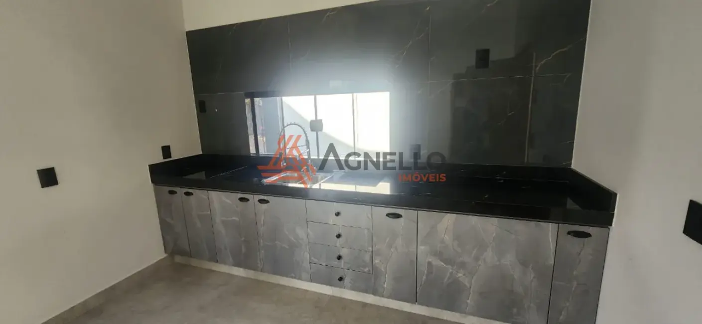 Foto 2 de Casa com 2 quartos à venda, 91m2 em Jardim Alvorada, Franca - SP