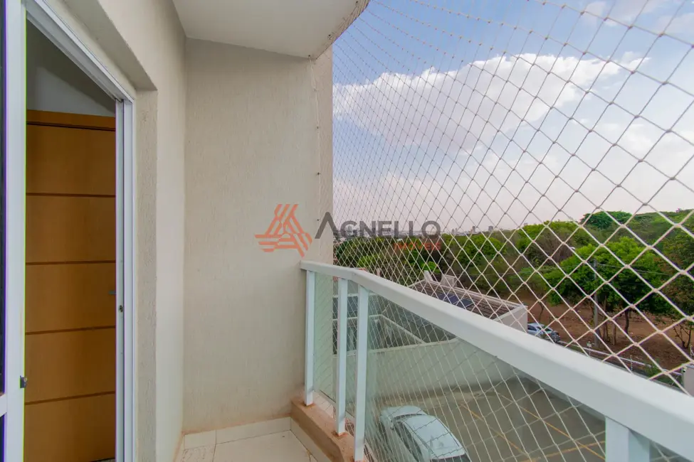 Foto 5 de Apartamento com 3 quartos para alugar, 81m2 em Parque Moema, Franca - SP