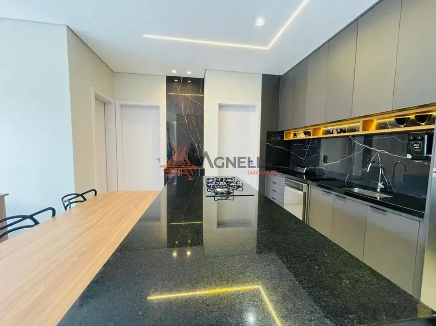 Foto 4 de Casa com 3 quartos à venda, 201m2 em Centro, Franca - SP