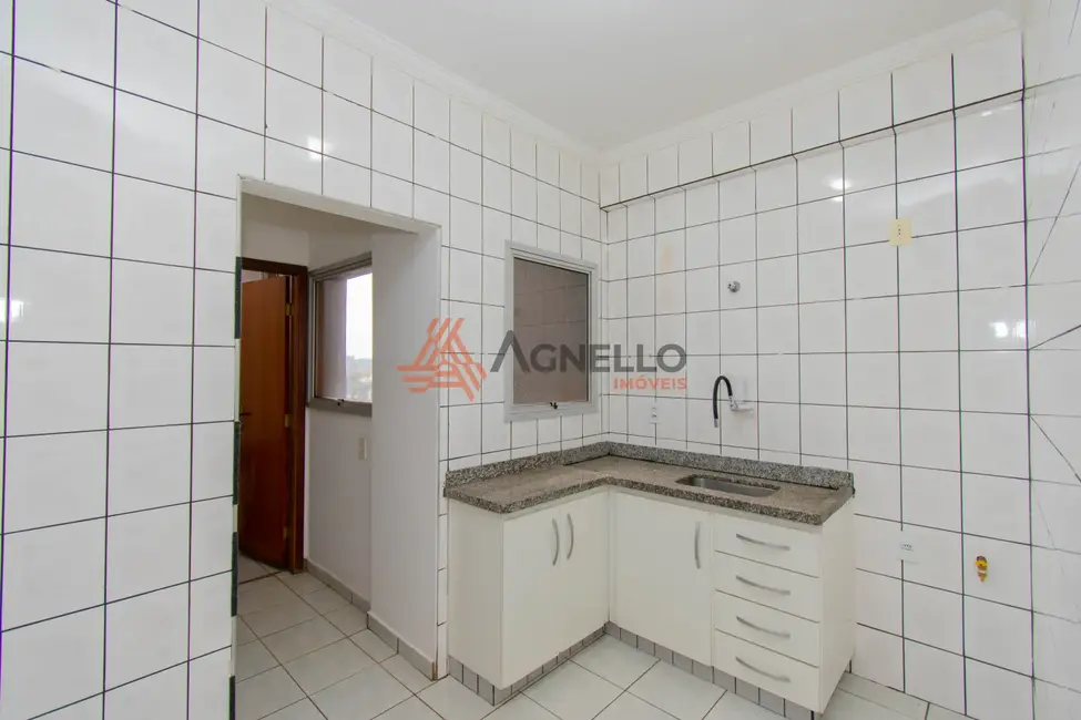 Foto 2 de Apartamento com 3 quartos à venda, 102m2 em Jardim Francano, Franca - SP