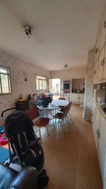 Foto 3 de Casa com 3 quartos à venda, 355m2 em Centro, Franca - SP