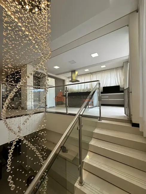 Foto 9 de Cobertura com 3 quartos à venda, 369m2 em Estação, Franca - SP