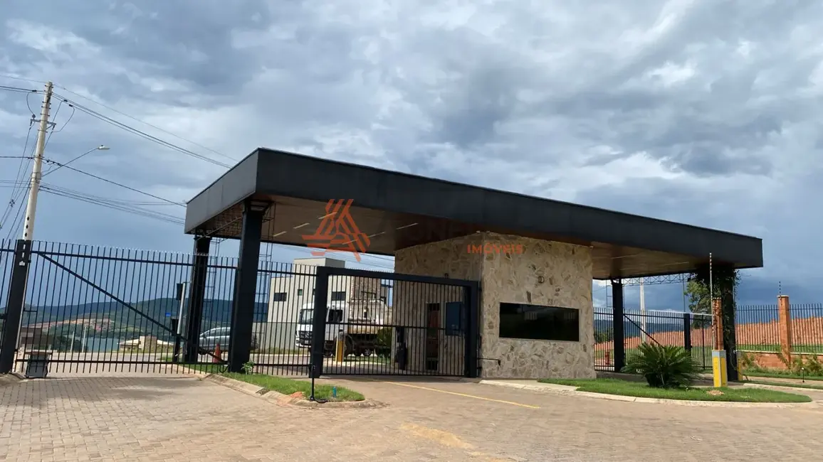 Terreno / Lote à venda, 691m2 em Rifaina - SP - imagem 1 Foto 1 de Terreno / Lote à venda, 691m2 em Rifaina - SP