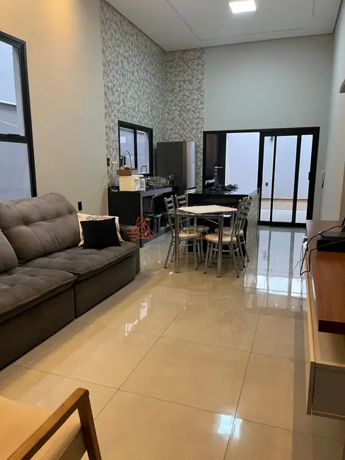 Casa com 3 quartos à venda, 138m2 em Franca - SP - imagem 1 Foto 1 de Casa com 3 quartos à venda, 138m2 em Franca - SP