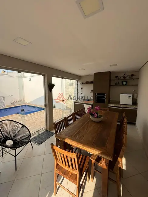 Foto 1 de Casa com 3 quartos à venda, 200m2 em Esplanada Primo Meneghetti, Franca - SP