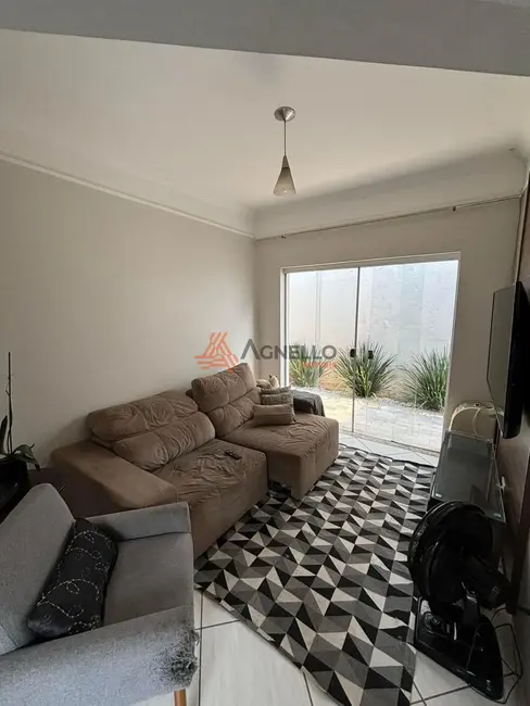 Foto 4 de Casa com 3 quartos à venda, 200m2 em Esplanada Primo Meneghetti, Franca - SP