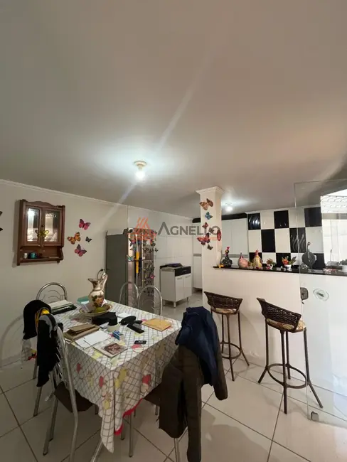 Foto 6 de Casa com 3 quartos à venda, 78m2 em Parque do Horto, Franca - SP