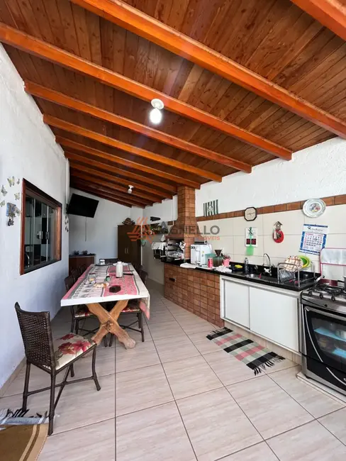 Foto 9 de Casa com 3 quartos à venda, 78m2 em Parque do Horto, Franca - SP