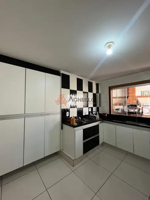 Foto 7 de Casa com 3 quartos à venda, 78m2 em Parque do Horto, Franca - SP