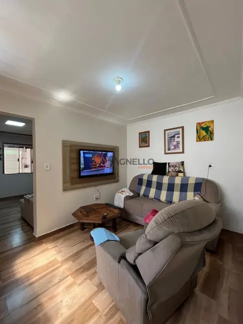 Foto 4 de Casa com 3 quartos à venda, 78m2 em Parque do Horto, Franca - SP