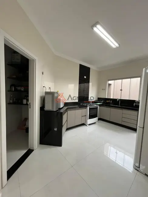 Foto 7 de Casa com 3 quartos à venda, 177m2 em Residencial São Domingos, Franca - SP