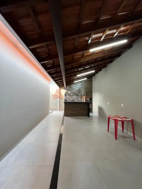 Foto 2 de Casa com 3 quartos à venda, 177m2 em Residencial São Domingos, Franca - SP