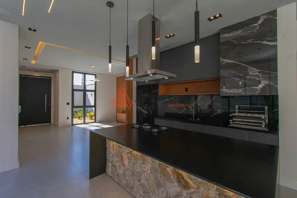 Casa com 3 quartos à venda, 243m2 em Franca - SP - imagem 8 Foto 8 de Casa com 3 quartos à venda, 243m2 em Franca - SP