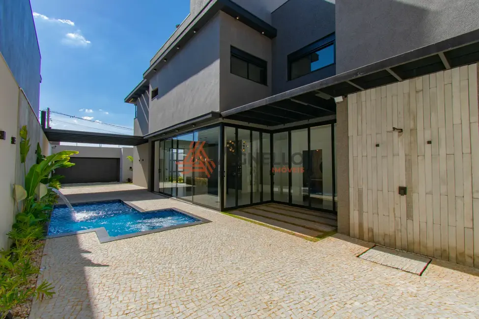 Foto 4 de Casa com 3 quartos à venda, 243m2 em Franca - SP