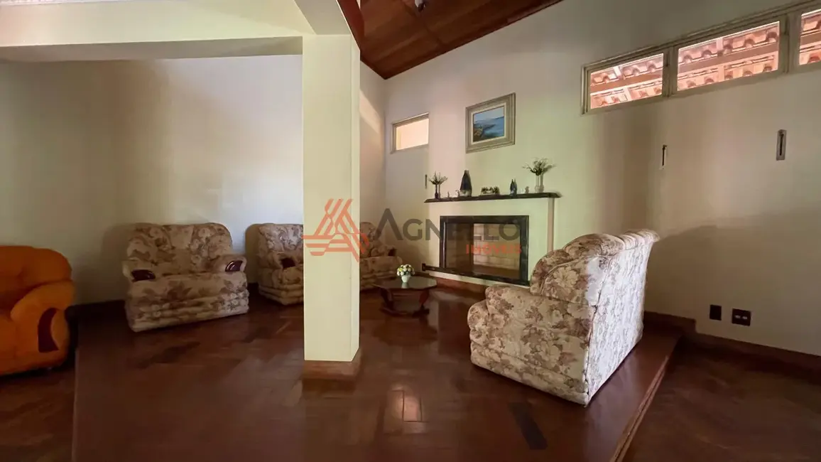 Foto 3 de Fazenda / Haras com 2 quartos à venda, 700m2 em Franca - SP