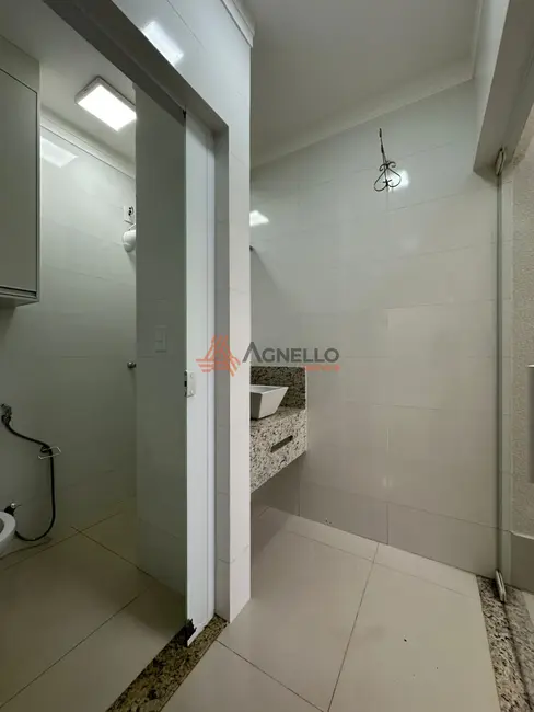 Foto 9 de Casa de Condomínio com 4 quartos à venda, 197m2 em Franca - SP