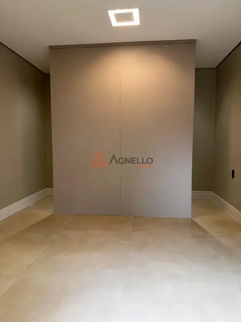 Casa de Condomínio com 3 quartos à venda, 245m2 em Franca - SP - imagem 9 Foto 9 de Casa de Condomínio com 3 quartos à venda, 245m2 em Franca - SP